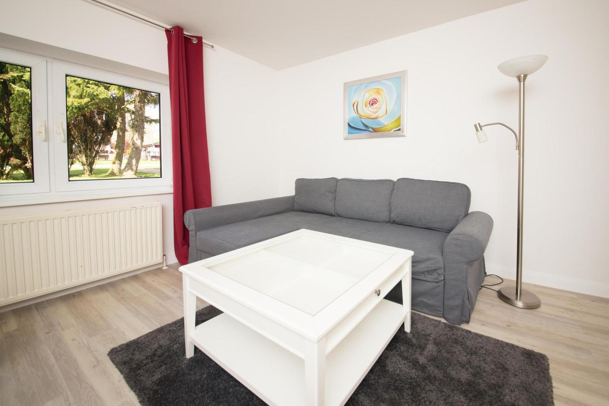 One-Bedroom Apartment,1682940273:JPEG